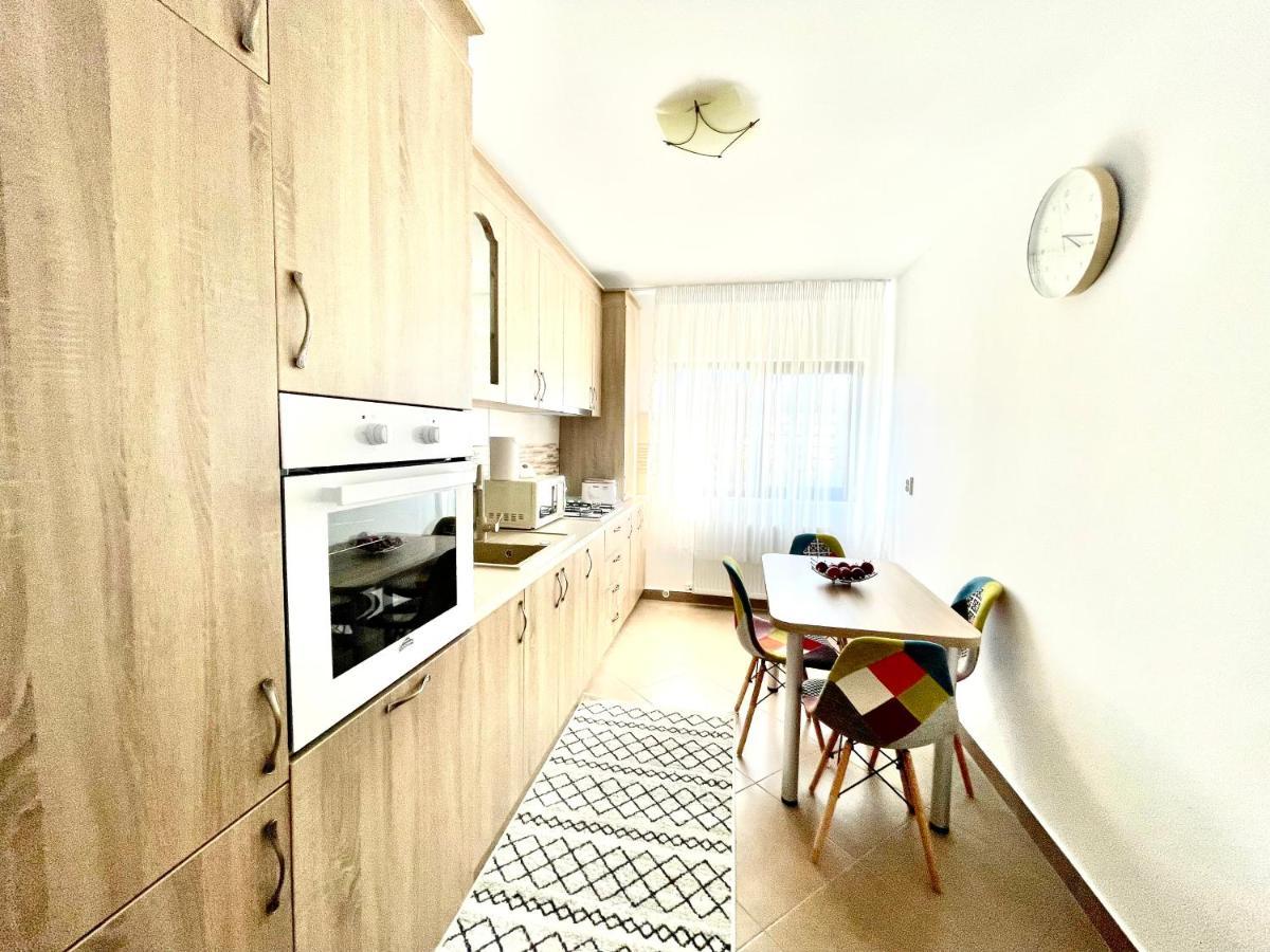 Sisi Apartment Suceava Exterior photo